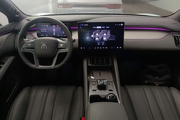 Used BYD Song L EV 2025 Intelligent Driving Version 662 km LiDAR Excellence Edition Center Console