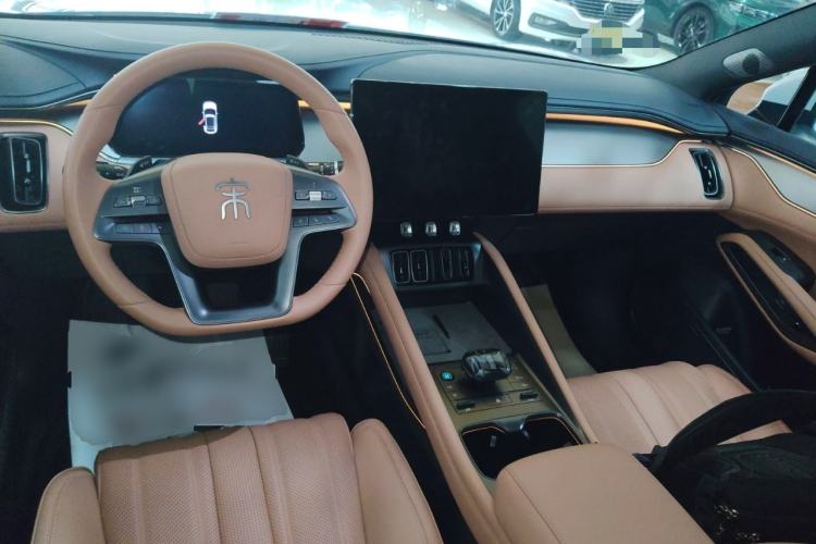 Used BYD Song L EV 2025 Intelligent Driving Version 662 km LiDAR Excellence Edition Center Console