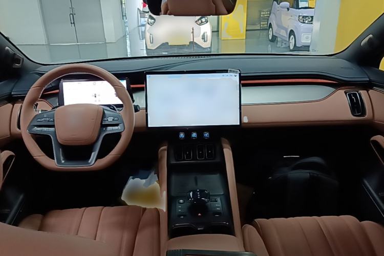 Used BYD Song L EV 2025 Intelligent Driving Version 662 km LiDAR Excellence Edition Center Console