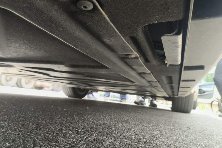 Used BYD Song L EV 2025 550 km Excellence Version Chassis Rear Right
