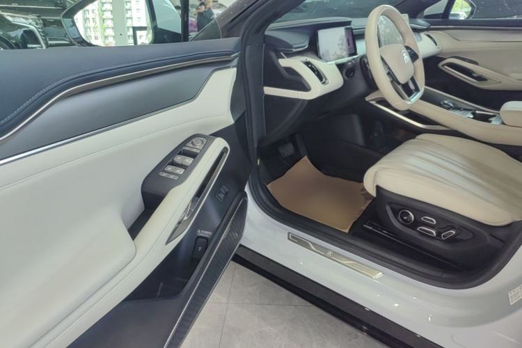 Used BYD Song L EV 2025 662 km Advanced Intelligent Driving Version Driver Seat