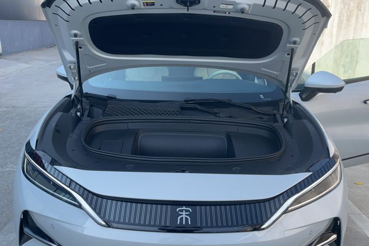 Used BYD Song L EV 2025 550 km Excellence Version Engine Bay