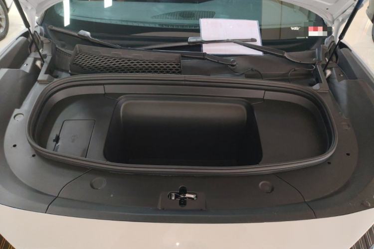 Used BYD Song L EV 2025 Intelligent Driving Version 662 km LiDAR Excellence Edition Engine Bay