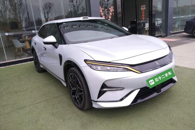 Used BYD Song L EV 2025 Intelligent Driving Version 602 km Range LiDAR-equipped All-Wheel-Drive Type Exterior 1
