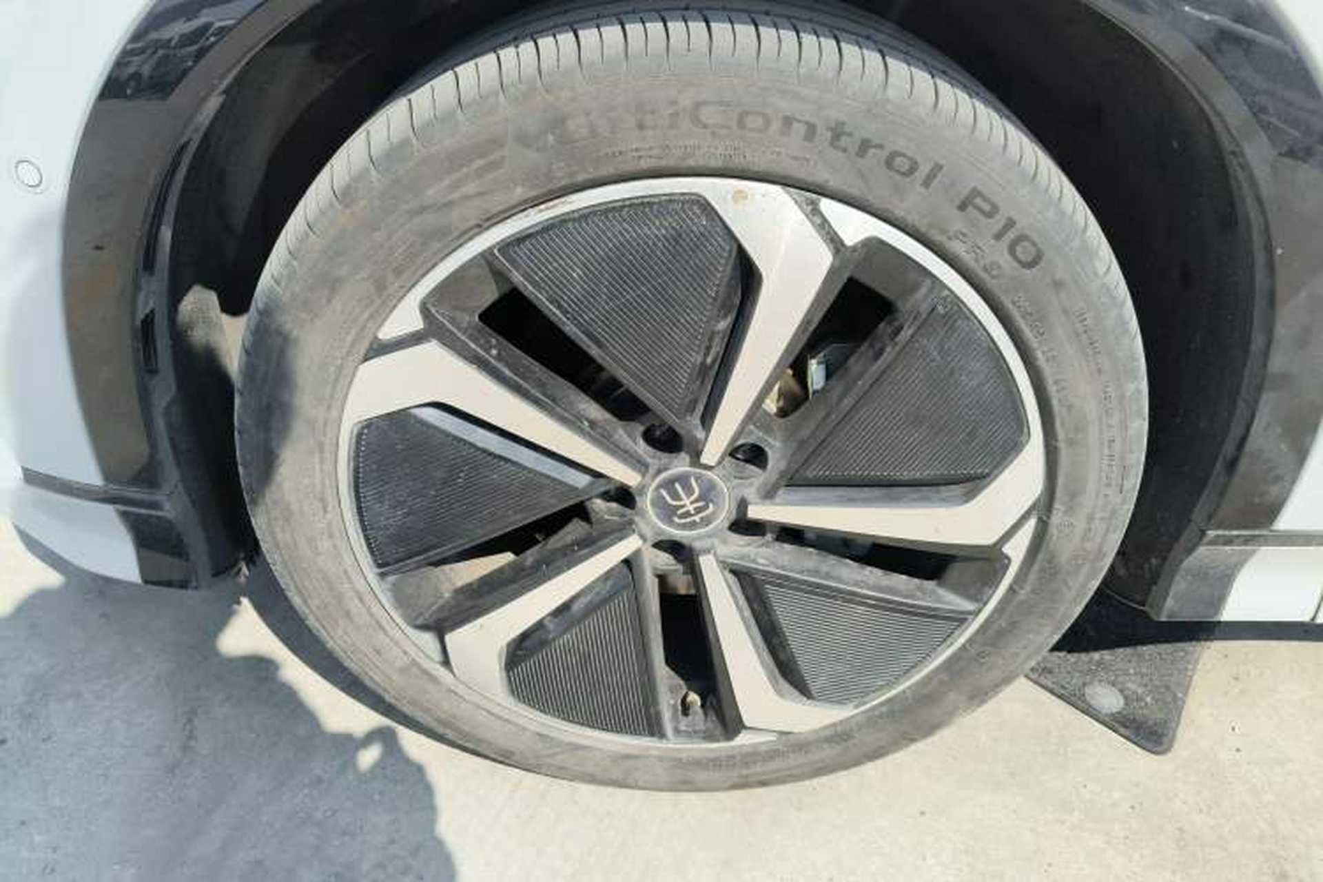 Used BYD Song L EV 2025 Intelligent Driving Version 662 km LiDAR Excellence Edition Exterior 4