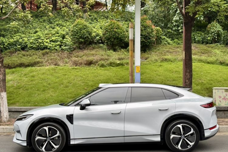 Used BYD Song L EV 2025 Intelligent Driving Version 662 km LiDAR Excellence Edition Exterior 6