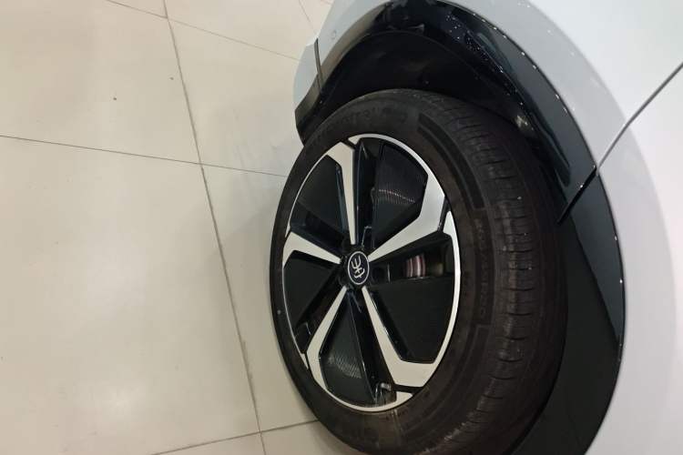 Used BYD Song L EV 2025 Intelligent Driving Version 662 km LiDAR Excellence Edition Exterior 8