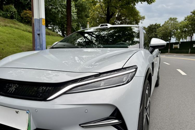 Used BYD Song L EV 2025 Intelligent Driving Version 662 km LiDAR Excellence Edition Exterior 8