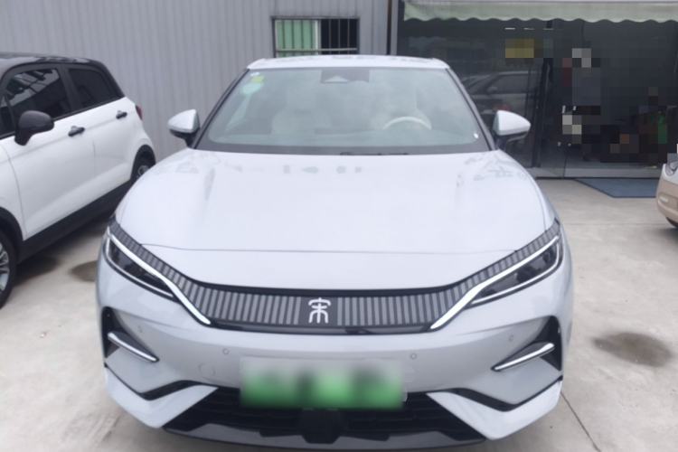 Used BYD Song L EV 2025 662 km Ultra-Range Version Front