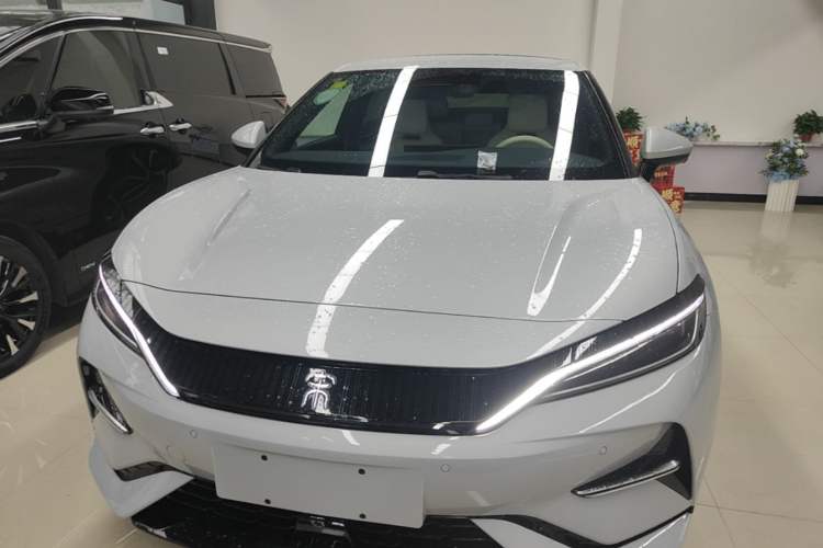 Used BYD Song L EV 2025 662 km Advanced Intelligent Driving Version Front