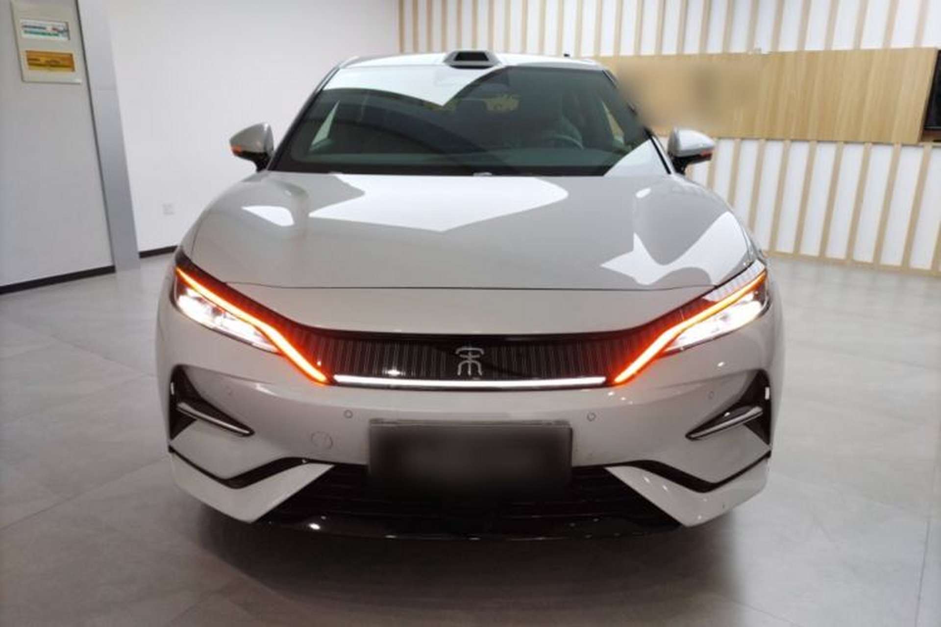 Used BYD Song L EV 2025 Intelligent Driving Version 662 km LiDAR Excellence Edition Front