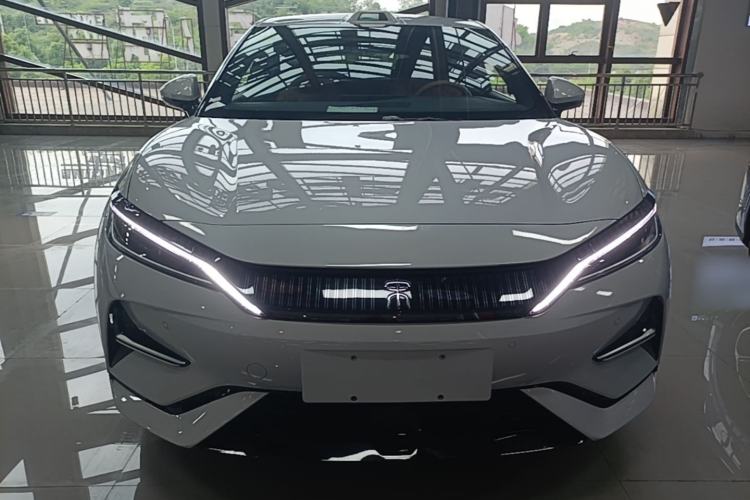 Used BYD Song L EV 2025 Intelligent Driving Version 662 km LiDAR Excellence Edition Front