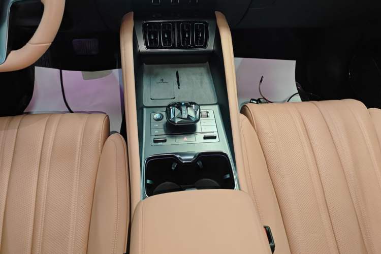 Used BYD Song L EV 2025 662 km Advanced Intelligent Driving Version Gear Lever