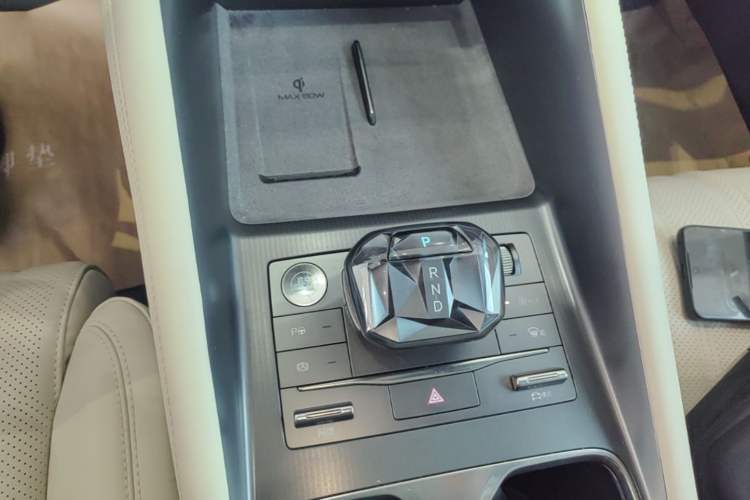 Used BYD Song L EV 2025 662 km Advanced Intelligent Driving Version Gear Lever