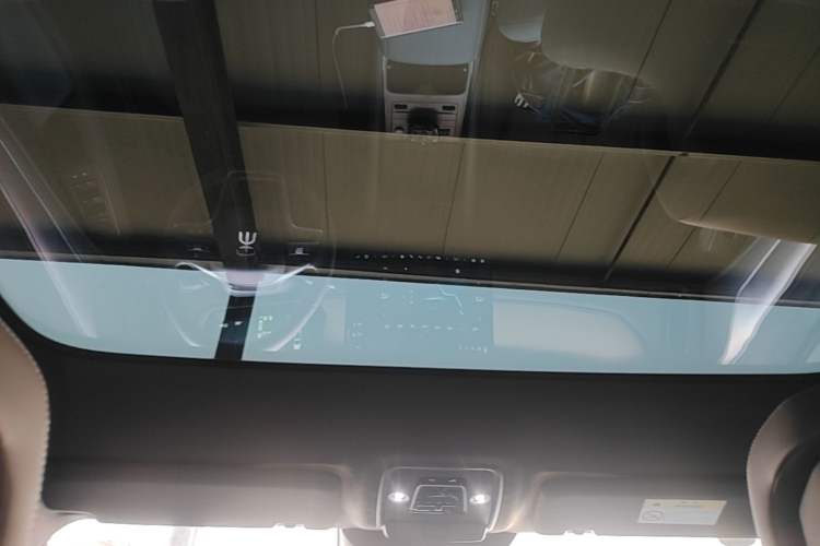 Used BYD Song L EV 2025 Intelligent Driving Version 662 km Beyond-Range Edition Headliner