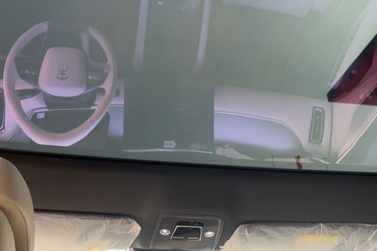 Used BYD Song L EV 2025 550 km Excellence Version Headliner