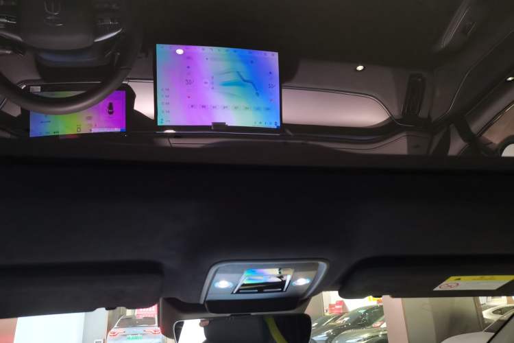 Used BYD Song L EV 2025 Intelligent Driving Version 602 km Range LiDAR-equipped All-Wheel-Drive Type Headliner