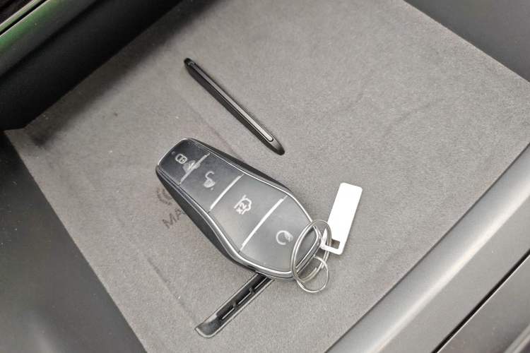 Used BYD Song L EV 2025 Intelligent Driving Version 662 km LiDAR Excellence Edition Interior 1