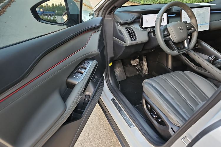 Used BYD Song L EV 2025 Intelligent Driving Version 662 km LiDAR Excellence Edition Interior 2