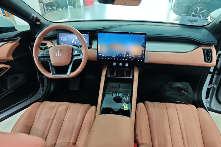 Used BYD Song L EV 2025 Intelligent Driving Version 662 km LiDAR Excellence Edition Interior 2