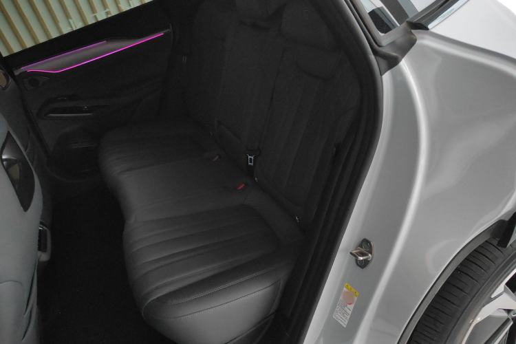 Used BYD Song L EV 2025 Intelligent Driving Version 662 km LiDAR Excellence Edition Interior 4