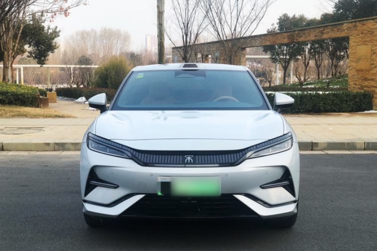 Used BYD Song L EV 2025 Intelligent Driving Version 662 km LiDAR Excellence Edition Interior 5