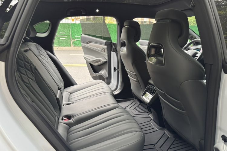 Used BYD Song L EV 2025 Intelligent Driving Version 662 km LiDAR Excellence Edition Interior 7