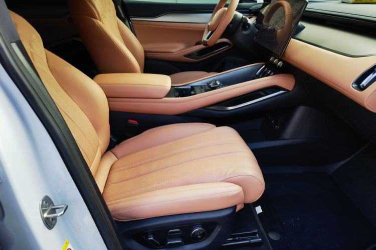 Used BYD Song L EV 2025 550 km Excellence Version Interior 7