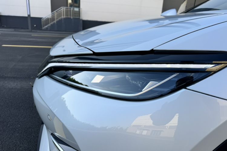 Used BYD Song L EV 2025 Intelligent Driving Version 662 km Beyond-Range Edition Left Front Headlight