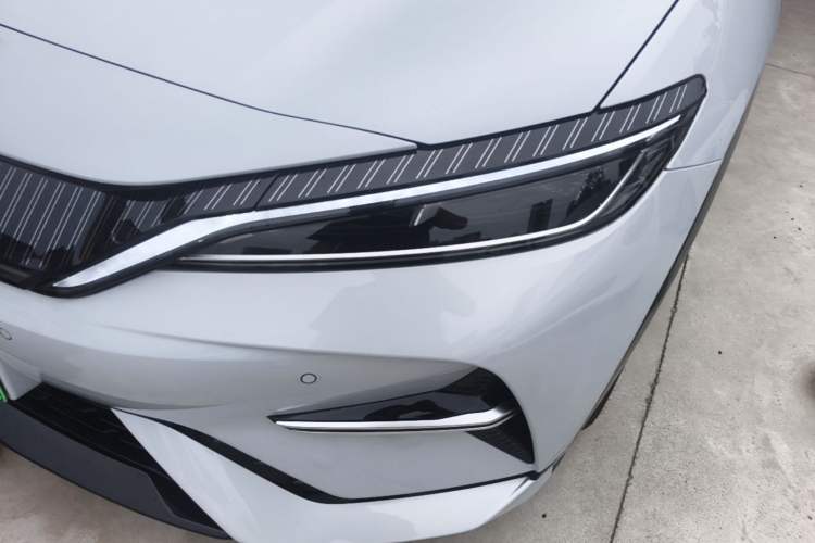 Used BYD Song L EV 2025 662 km Ultra-Range Version Left Front Headlight