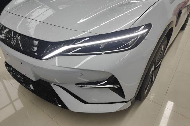 Used BYD Song L EV 2025 662 km Advanced Intelligent Driving Version Left Front Headlight