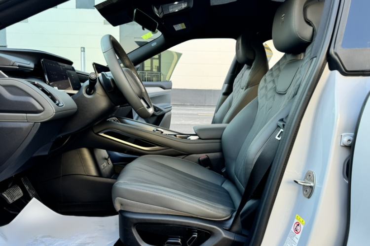 Used BYD Song L EV 2025 Intelligent Driving Version 662 km Beyond-Range Edition Left Front Seat