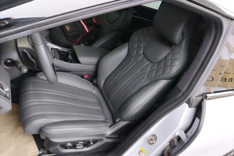 Used BYD Song L EV 2025 Intelligent Driving Version 662 km LiDAR Excellence Edition Left Front Seat