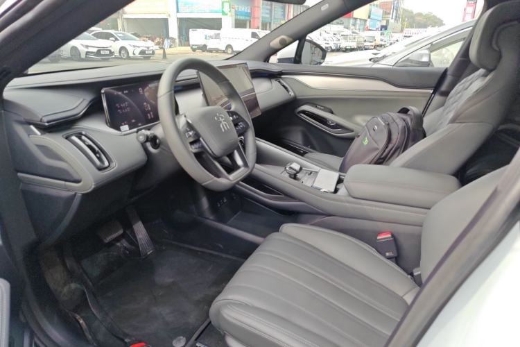 Used BYD Song L EV 2025 Intelligent Driving Version 662 km LiDAR Excellence Edition Left Front Seat