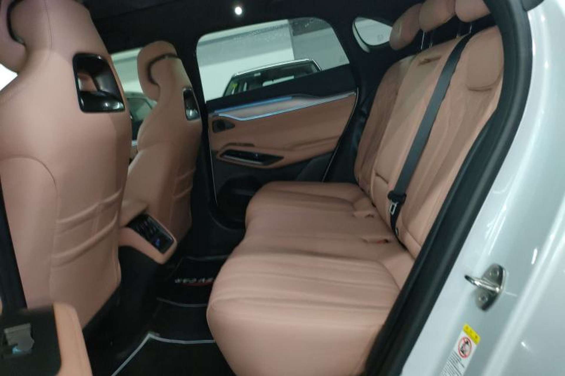 Used BYD Song L EV 2025 Intelligent Driving Version 662 km LiDAR Excellence Edition Left Rear Seat
