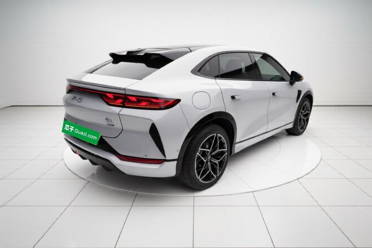 Used BYD Song L EV 2025 Intelligent Driving Version 602 km Range LiDAR-equipped All-Wheel-Drive Type Rear Right 45 Deg