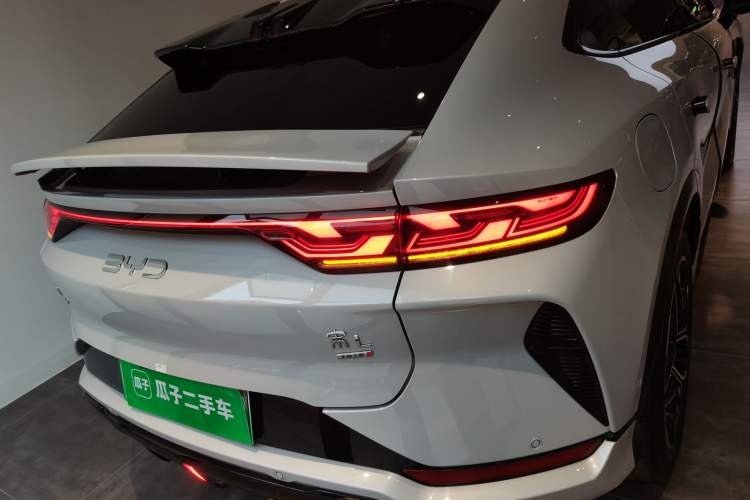 Used BYD Song L EV 2025 Intelligent Driving Version 602 km Range LiDAR-equipped All-Wheel-Drive Type Rear