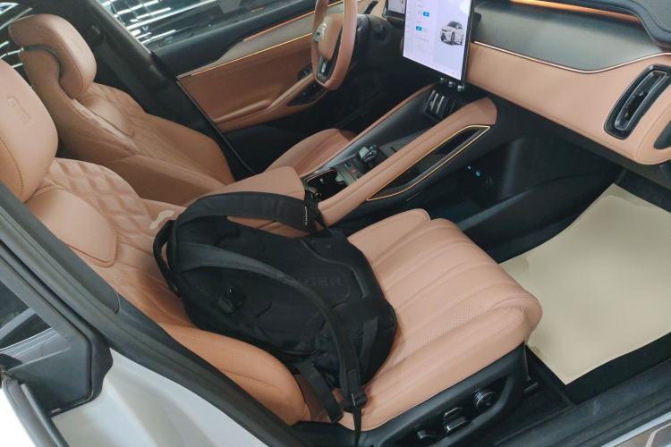 Used BYD Song L EV 2025 Intelligent Driving Version 662 km LiDAR Excellence Edition Right Front Seat
