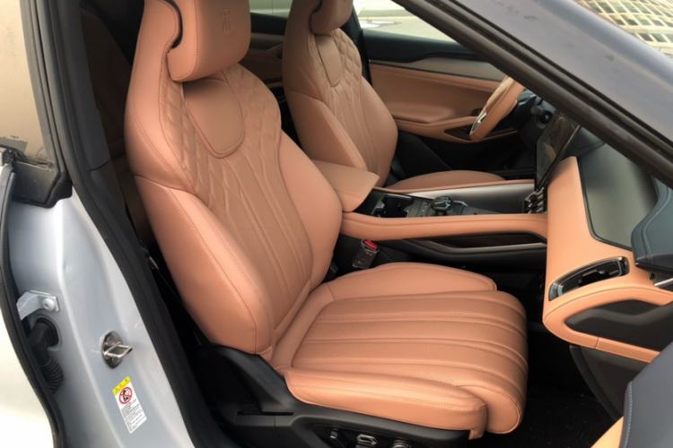 Used BYD Song L EV 2025 Intelligent Driving Version 662 km LiDAR Excellence Edition Right Front Seat