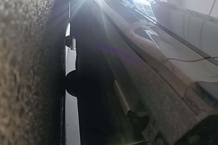 Used BYD Song L EV 2025 Intelligent Driving Version 662 km LiDAR Excellence Edition Right Side Sill
