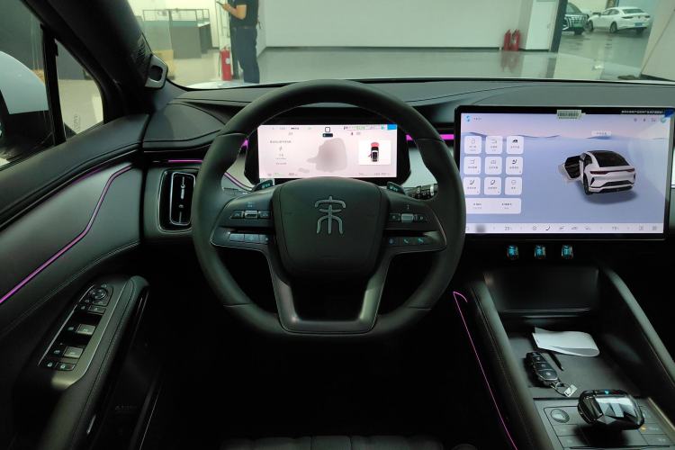 Used BYD Song L EV 2025 Intelligent Driving Version 662 km LiDAR Excellence Edition Steering Wheel
