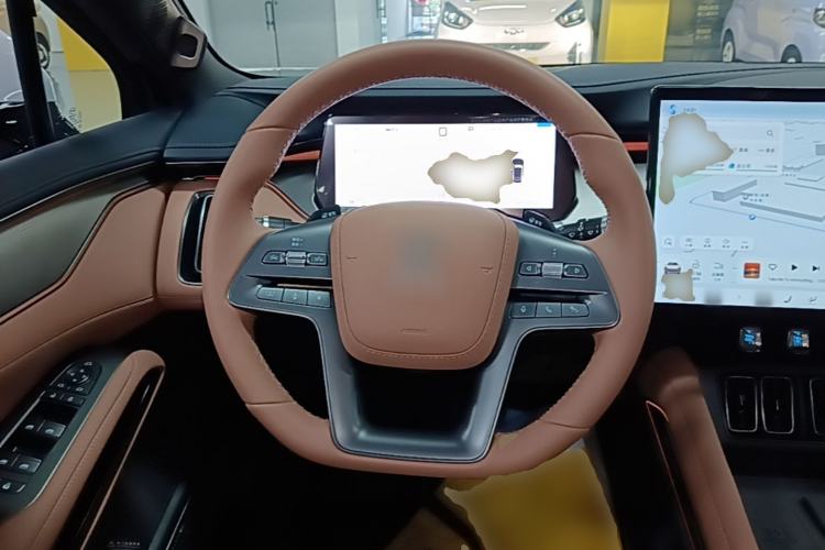 Used BYD Song L EV 2025 Intelligent Driving Version 662 km LiDAR Excellence Edition Steering Wheel