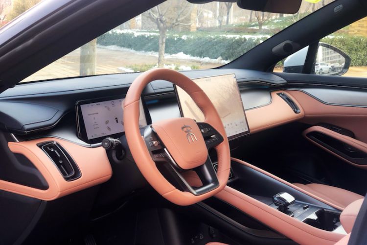 Used BYD Song L EV 2025 Intelligent Driving Version 662 km LiDAR Excellence Edition Steering Wheel