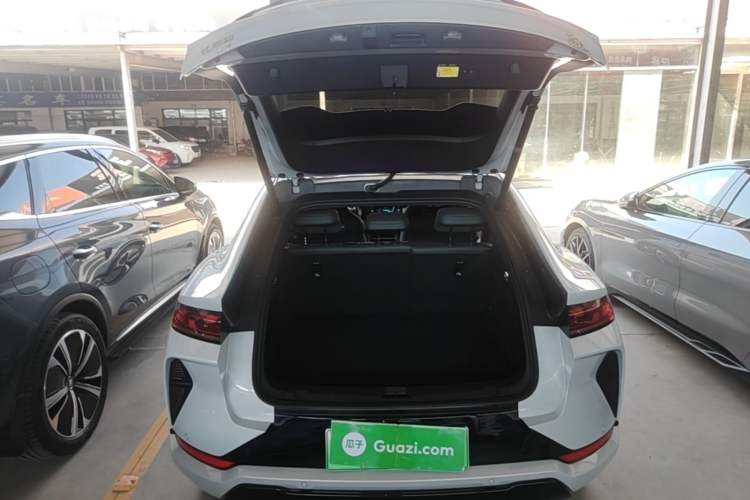 Used BYD Song L EV 2025 Intelligent Driving Version 662 km Beyond-Range Edition Trunk