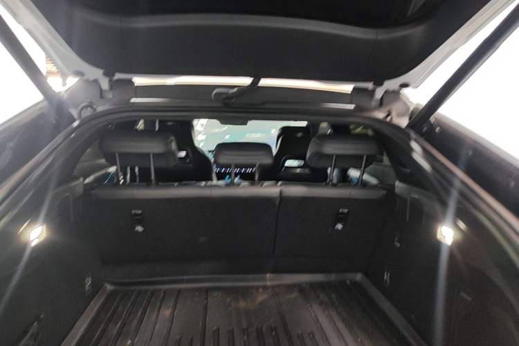 Used BYD Song L EV 2025 Intelligent Driving Version 662 km LiDAR Excellence Edition Trunk