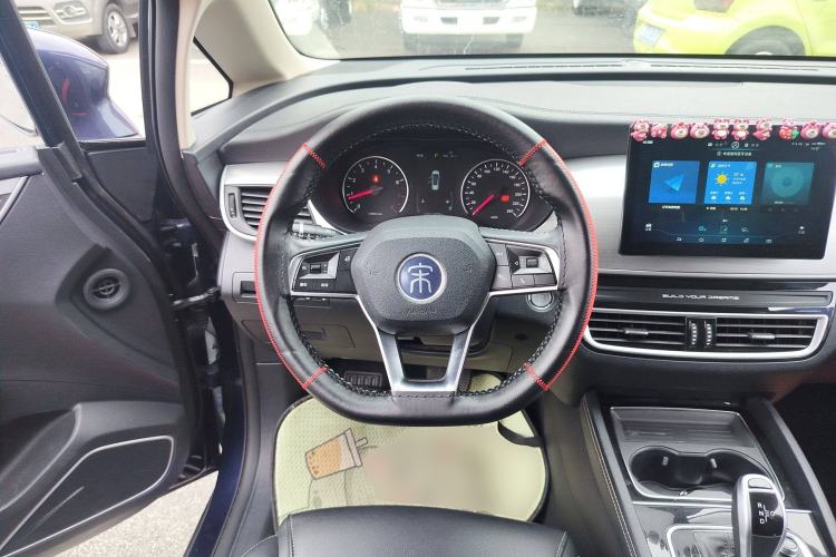 Used BYD Song MAX 2021 Upgraded Model 1.5T Automatic Luxury 6-Seater Steering Wheel