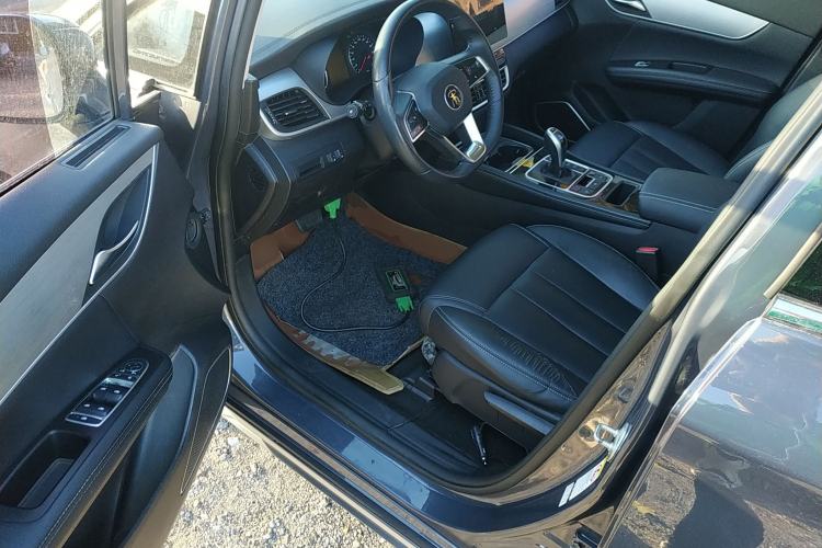 Used BYD Song MAX 2021 Upgraded Model 1.5T Automatic Luxury 7-Seater Driver Seat