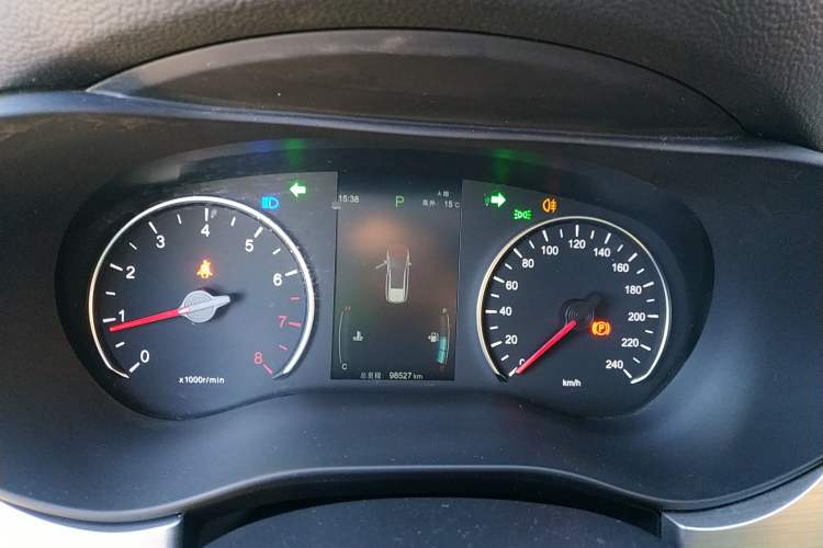 Used BYD Song MAX 2021 Upgraded Model 1.5T Automatic Luxury 7-Seater Instrument Cluster