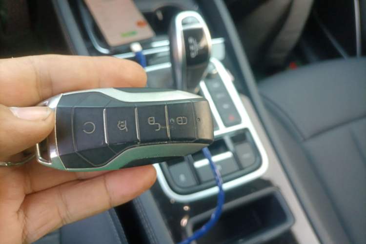 Used BYD Song MAX 2021 Upgraded Model 1.5T Automatic Luxury 7-Seater Interior 1