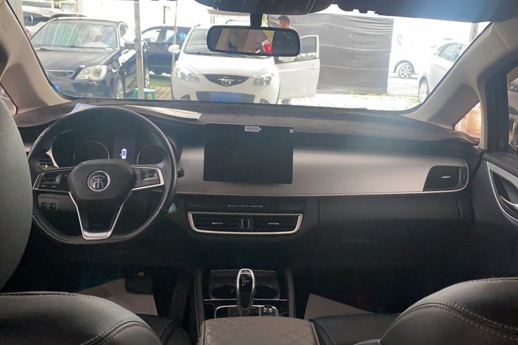 Used BYD Song MAX 2021 Upgraded Model 1.5T Automatic Luxury 7-Seater Interior 3